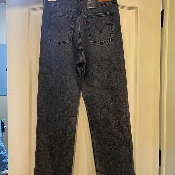 NWT Women’s Faded Black Button-fly No Rips LEVI’S Ribcage Straight Ankle Pants - Picture 11 of 11